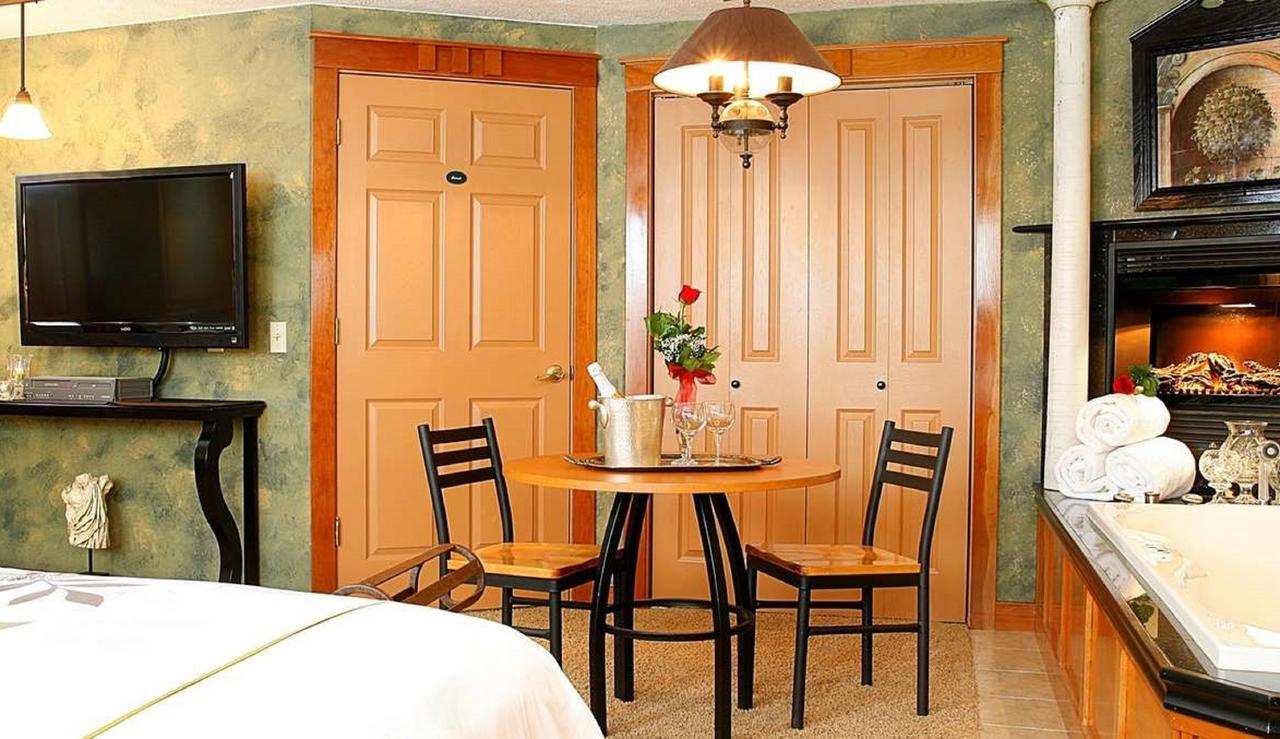 Prairieside Suites Luxury Bed & Breakfast Grandville Extérieur photo