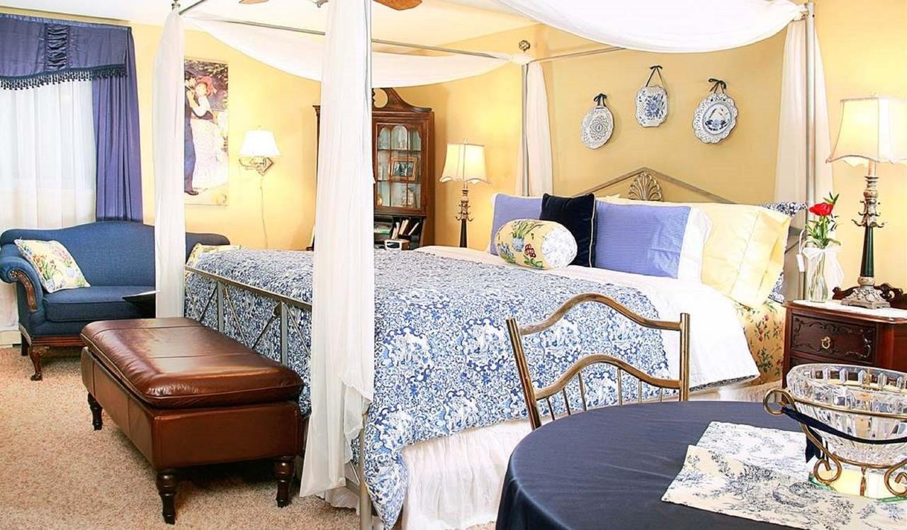 Prairieside Suites Luxury Bed & Breakfast Grandville Extérieur photo