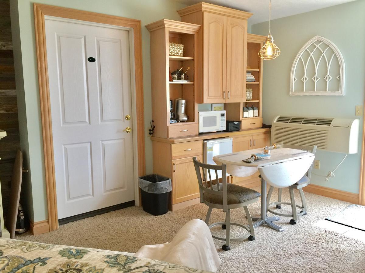 Prairieside Suites Luxury Bed & Breakfast Grandville Extérieur photo